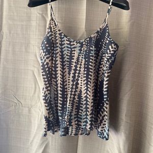 Manuheali’i Top Women’s L Large